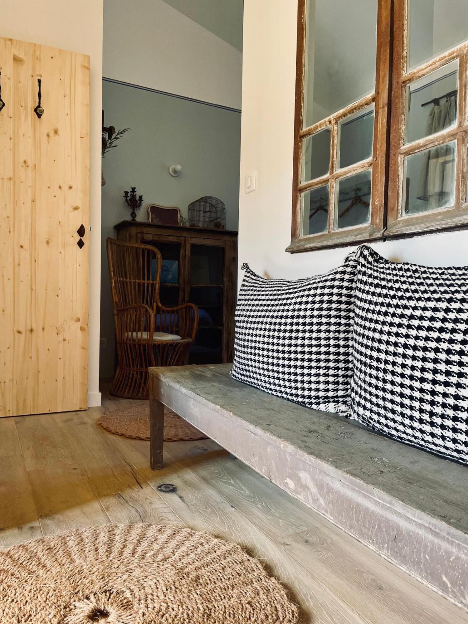 Les Appartements Du Saint Thiers, La Provence Dans Un Coin De La Drome Et L'Esprit D'Une Maison D'Hotes A Saou Eksteriør billede