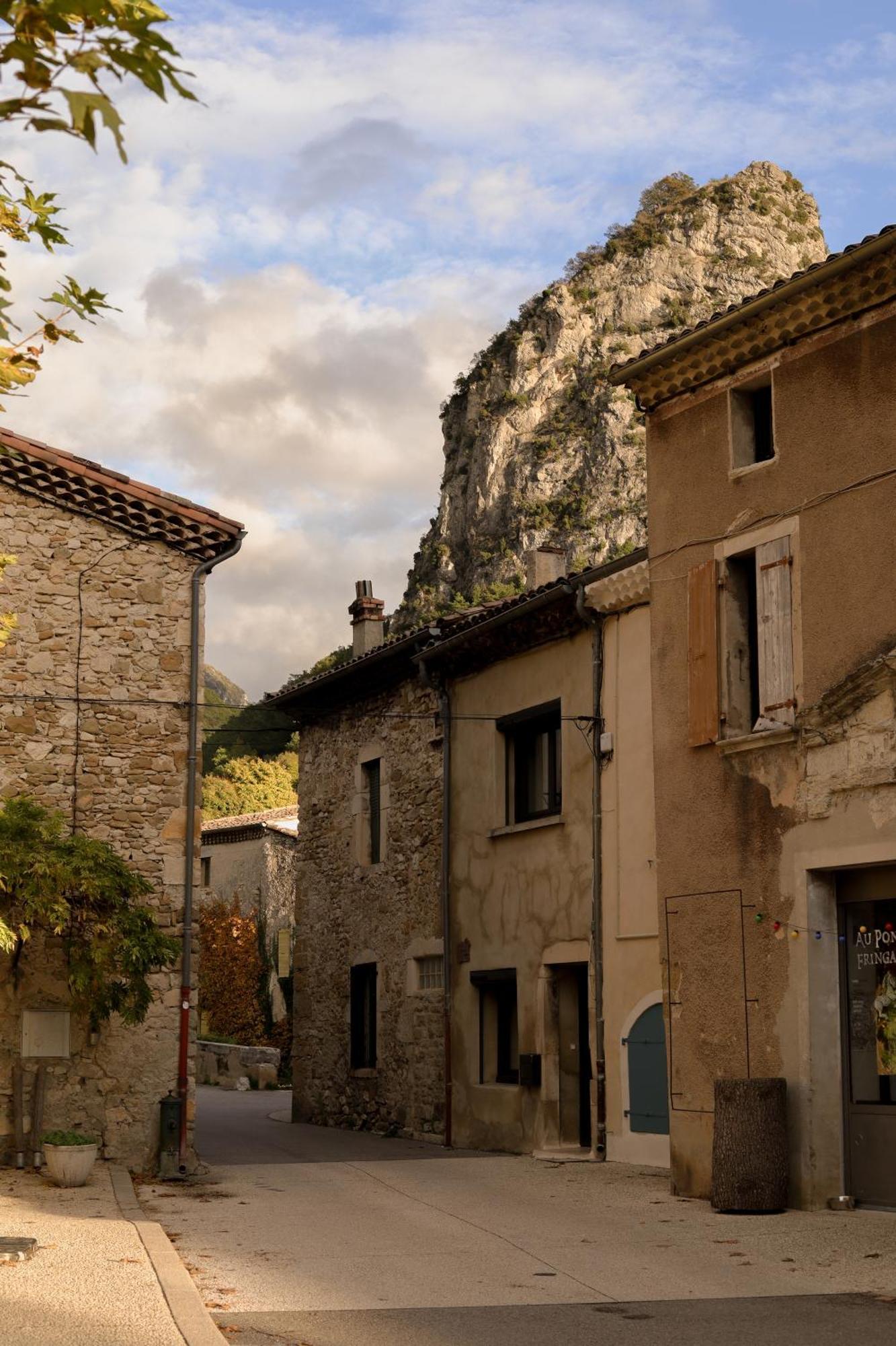 Les Appartements Du Saint Thiers, La Provence Dans Un Coin De La Drome Et L'Esprit D'Une Maison D'Hotes A Saou Eksteriør billede